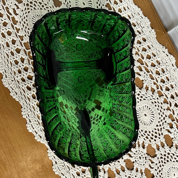 Vintage Dk Green Basket Glass Candy Dish - Picture 7 of 9